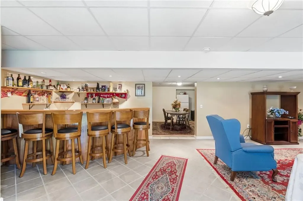 144 Burnside Avenue Seekonk MA 02771