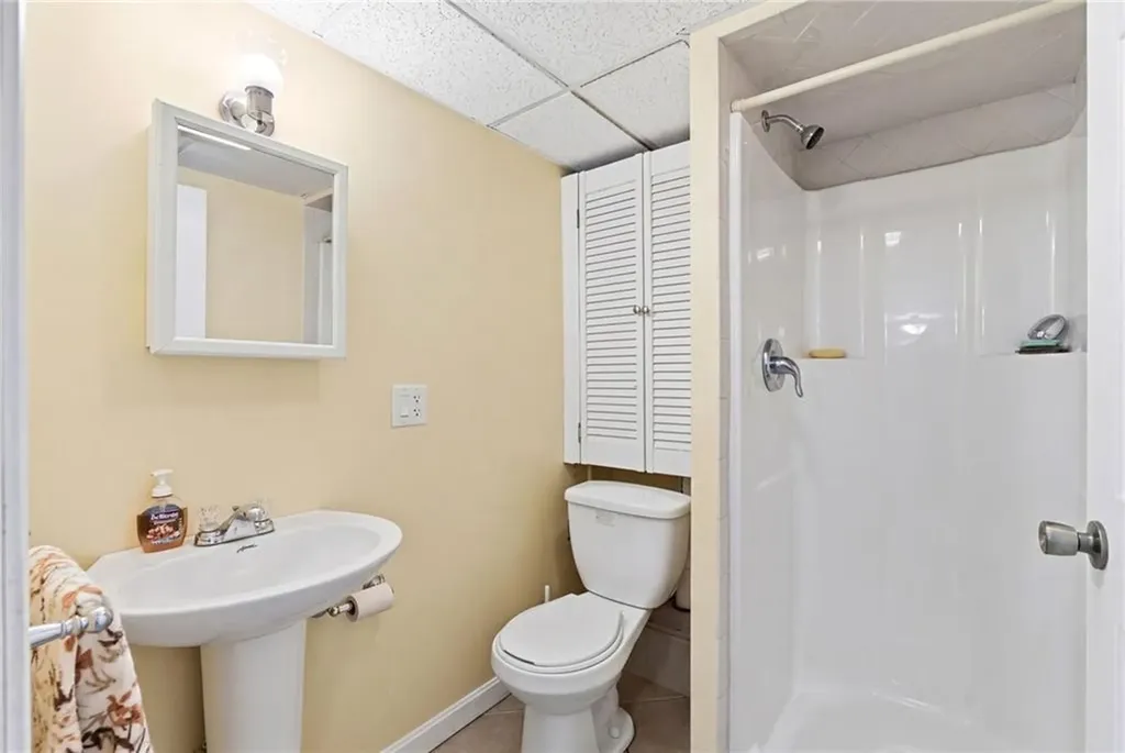 144 Burnside Avenue Seekonk MA 02771