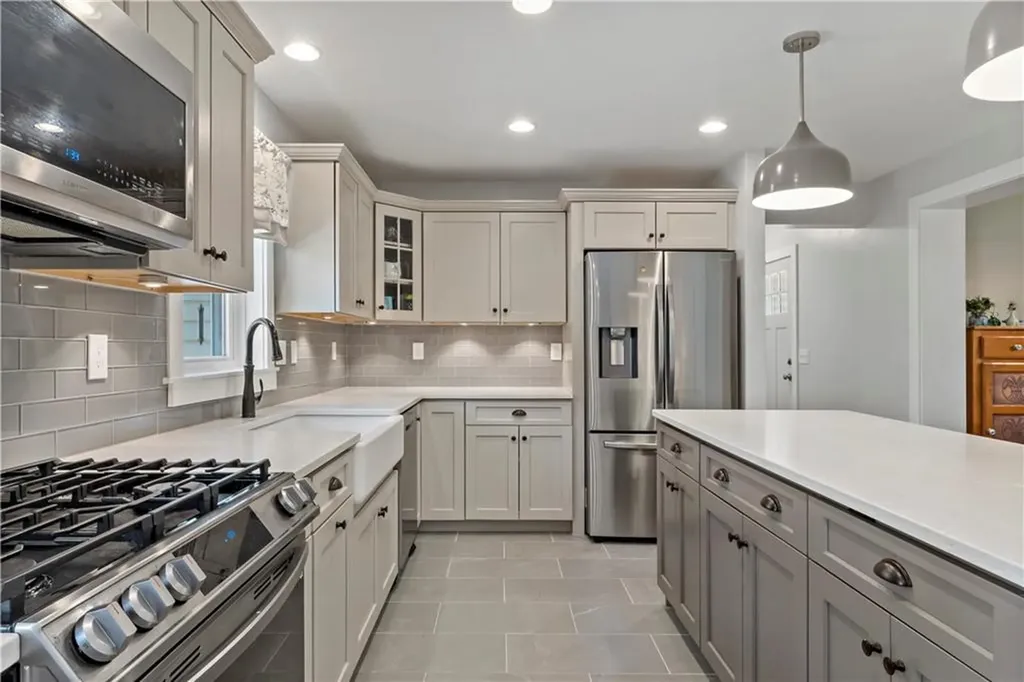 1619 A Ministerial Road South Kingstown RI 02879