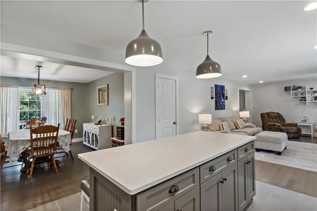 1619 A Ministerial Road South Kingstown RI 02879