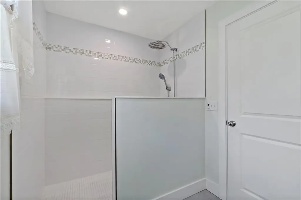 1619 A Ministerial Road South Kingstown RI 02879