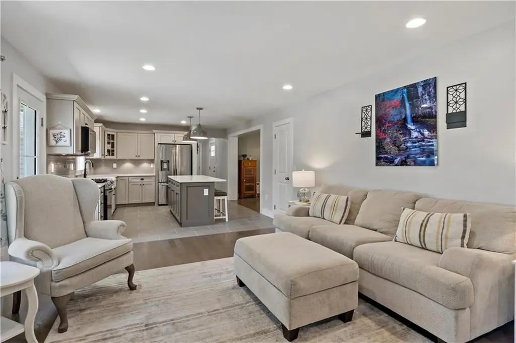 1619 A Ministerial Road South Kingstown RI 02879