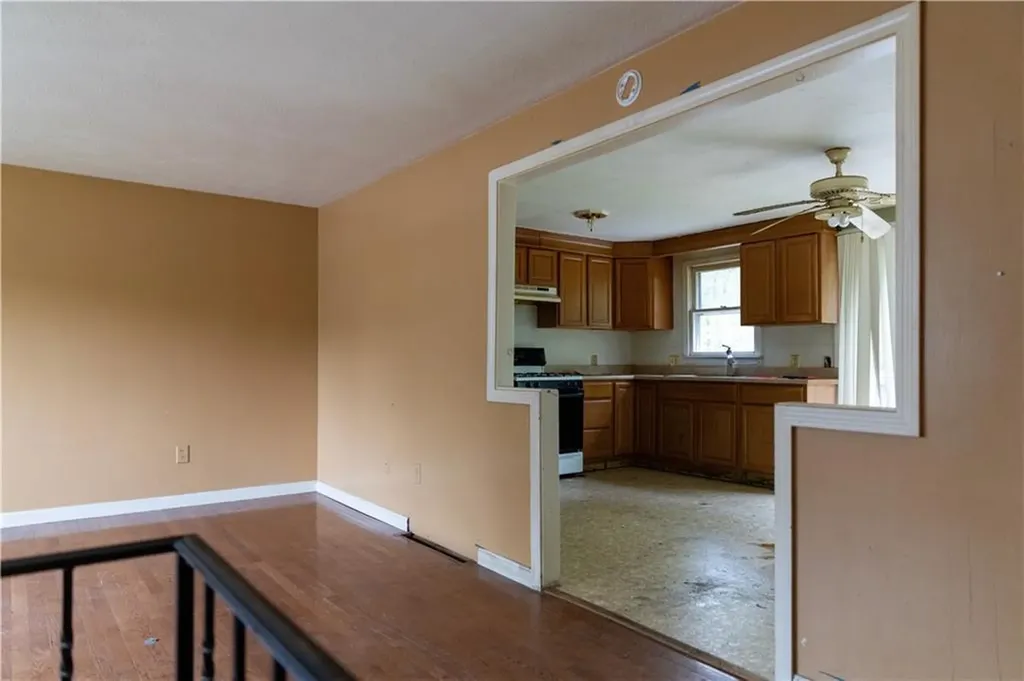 64 Perkins Avenue Cranston RI 02910