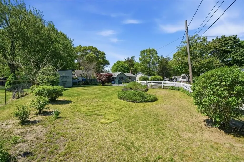 50 Lane 2 Warwick RI 02888
