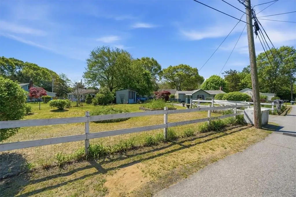 50 Lane 2 Warwick RI 02888