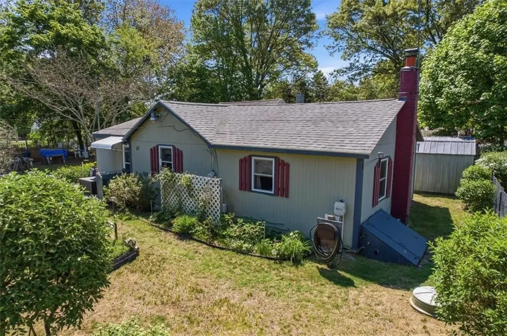 50 Lane 2 Warwick RI 02888