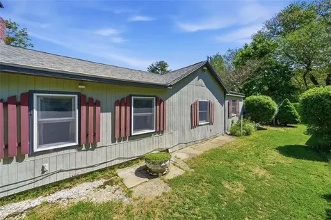 50 Lane 2 Warwick RI 02888