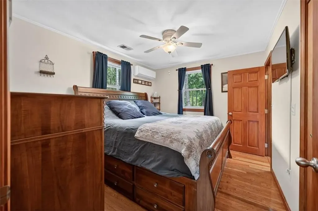 9 Friendship Lane Smithfield RI 02917