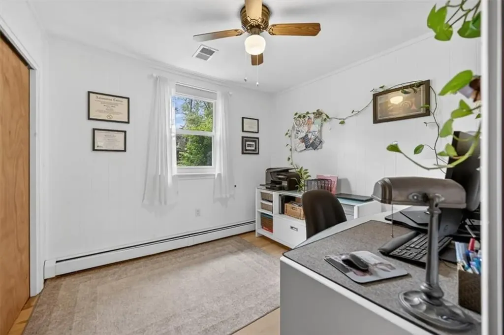 9 Friendship Lane Smithfield RI 02917