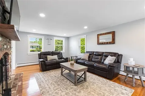 12 Highview Avenue Warren RI 02885