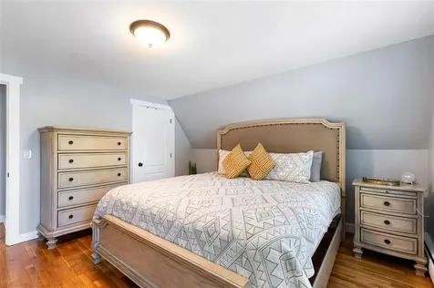 12 Highview Avenue Warren RI 02885