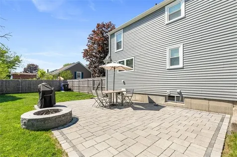 12 Highview Avenue Warren RI 02885