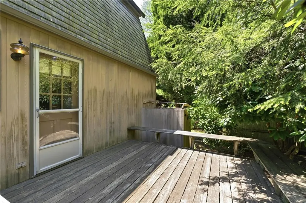10 What Cheer Road Narragansett RI 02882