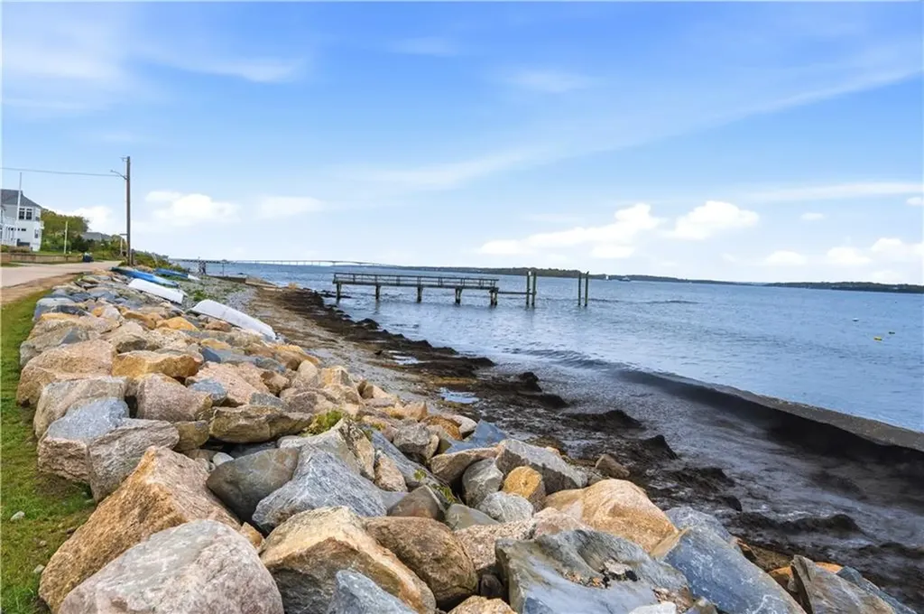 10 What Cheer Road Narragansett RI 02882