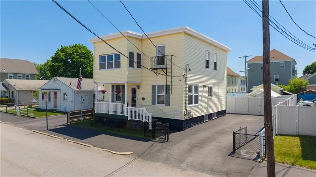 19 Charpentier Avenue Pawtucket RI 02861