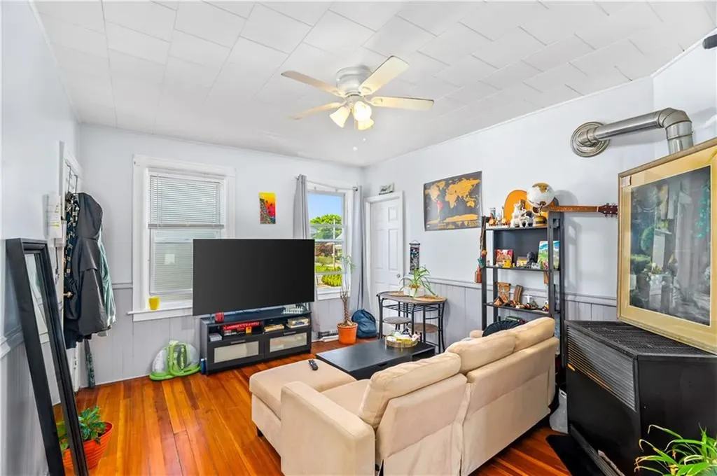19 Charpentier Avenue Pawtucket RI 02861