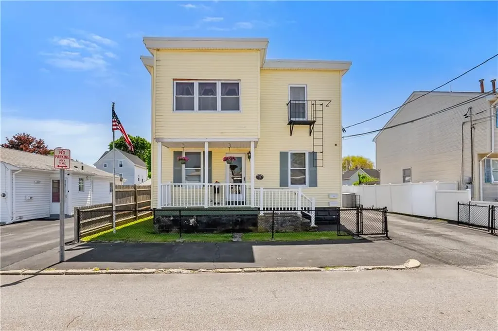 19 Charpentier Avenue Pawtucket RI 02861