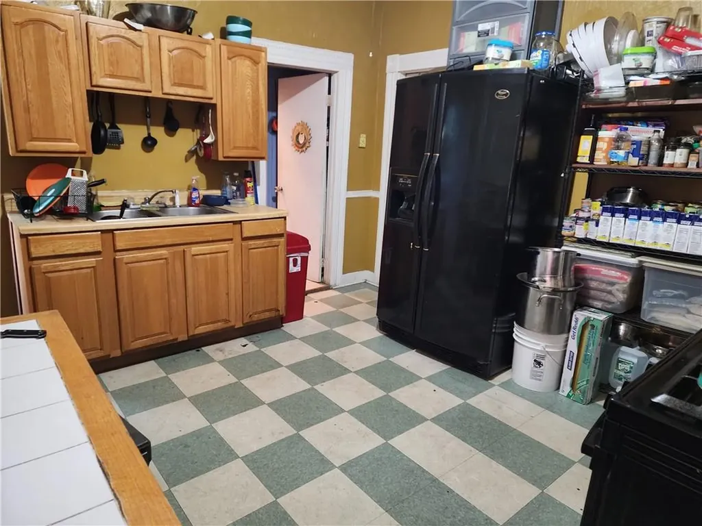 132 Putnam Street Providence RI 02909