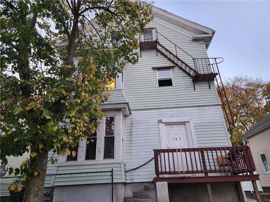 132 Putnam Street Providence RI 02909