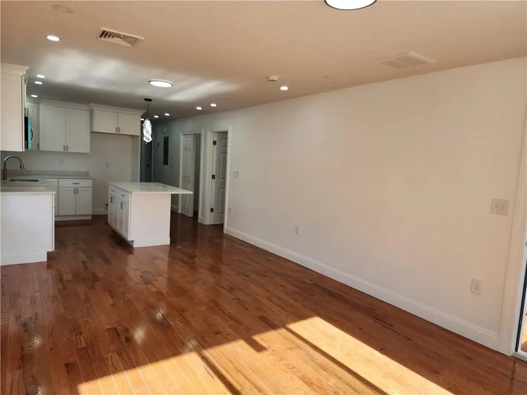 47 Rill Street Providence RI 02909