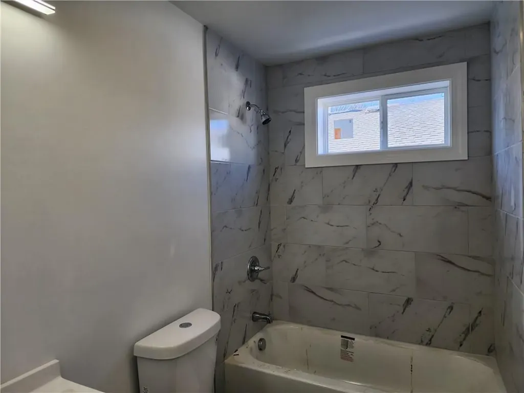 47 Rill Street Providence RI 02909