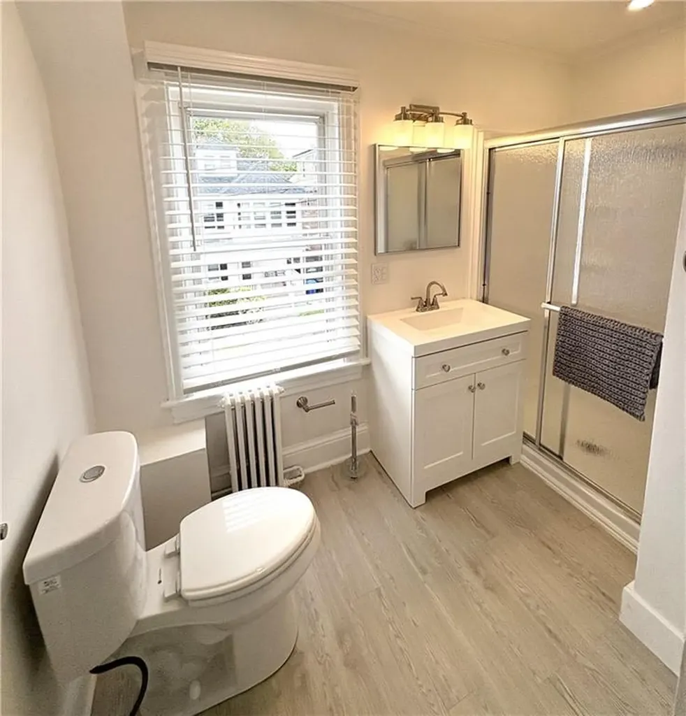 11 Russell Avenue Newport RI 02840