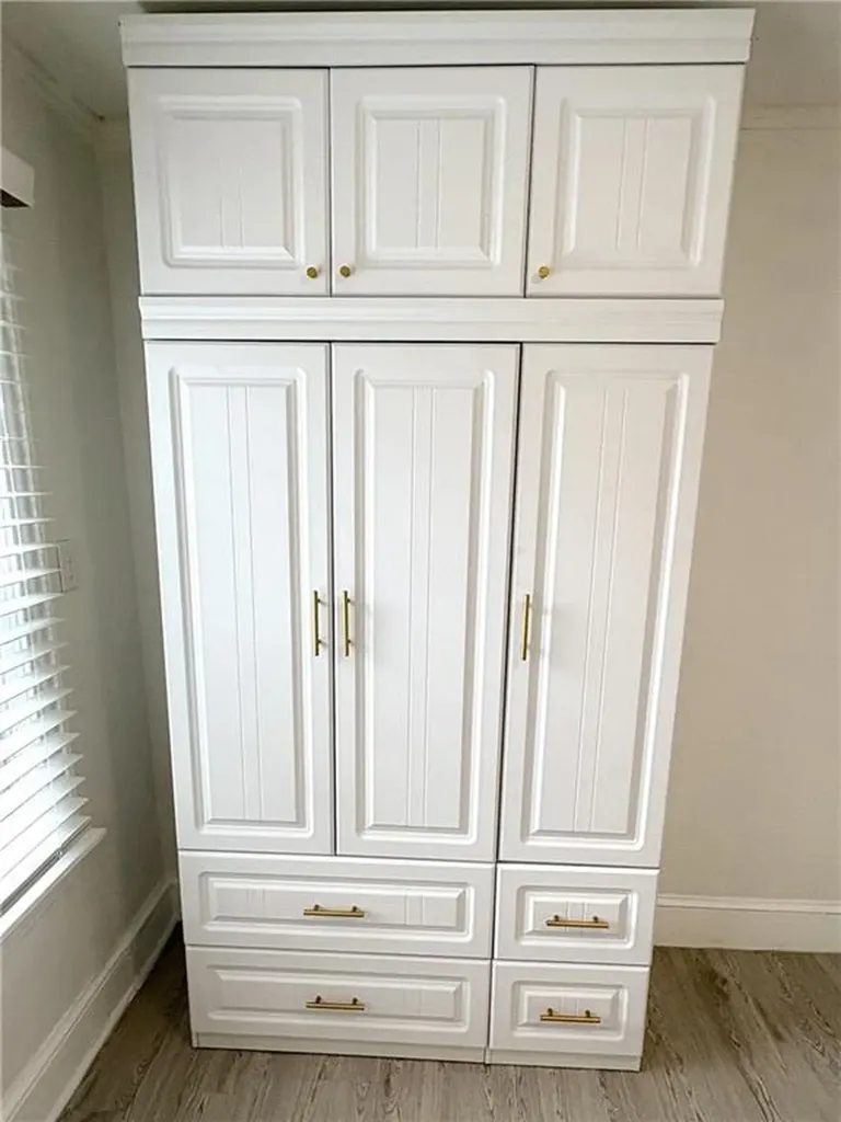 11 Russell Avenue Newport RI 02840