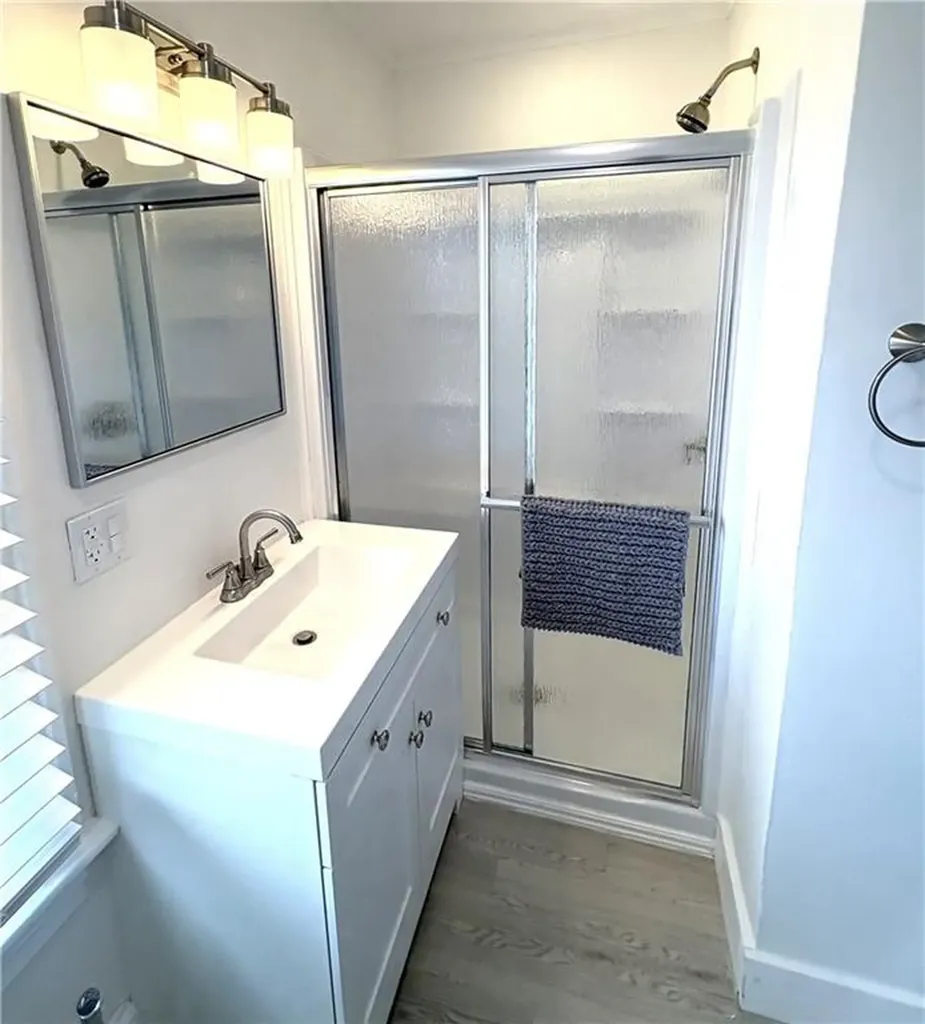 11 Russell Avenue Newport RI 02840