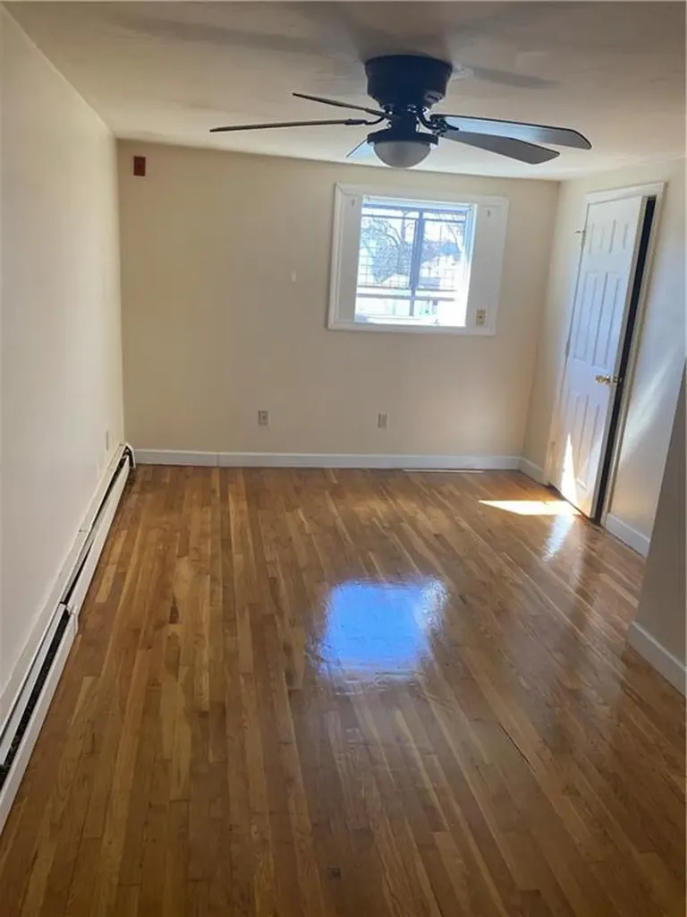 20 Hurdis Street North Providence RI 02904