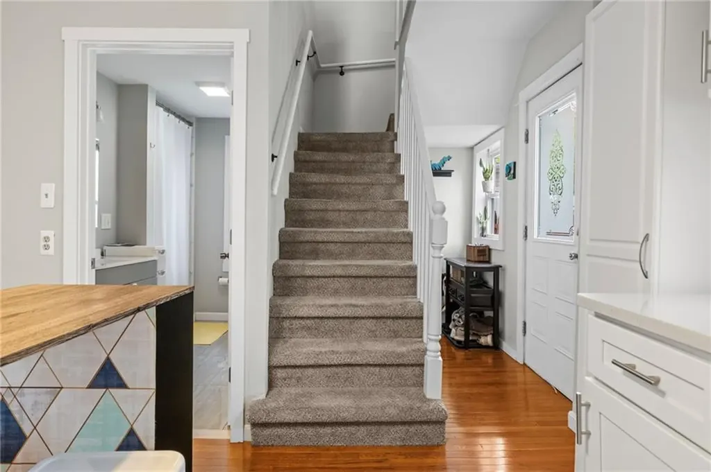 69 Vine Street East Providence RI 02914