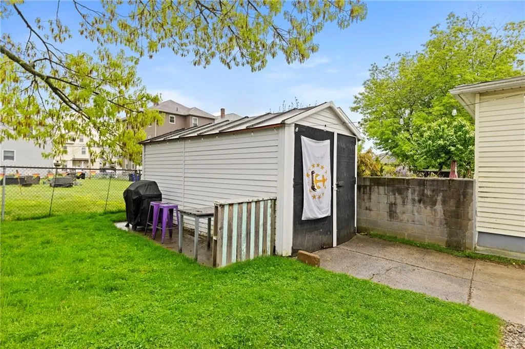 69 Vine Street East Providence RI 02914