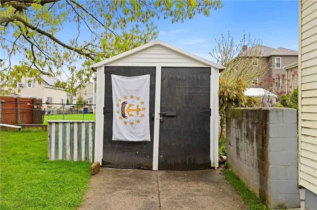 69 Vine Street East Providence RI 02914