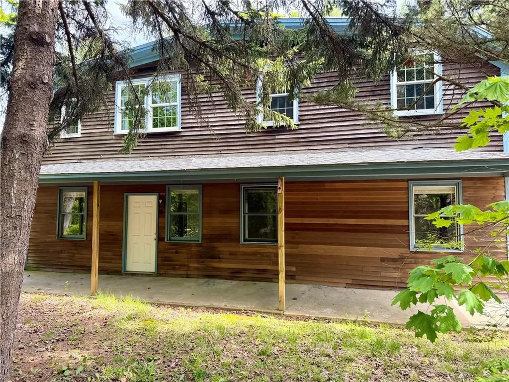18 Railroad Avenue South Kingstown RI 02892