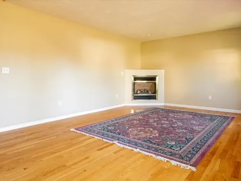 316 Waseca Avenue Barrington RI 02806