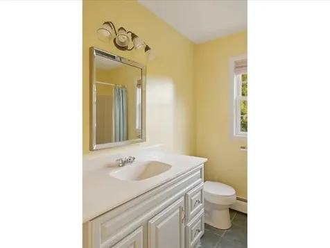 316 Waseca Avenue Barrington RI 02806