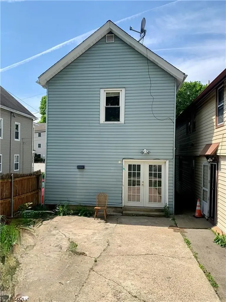 116 Summer Street Lincoln RI 02838