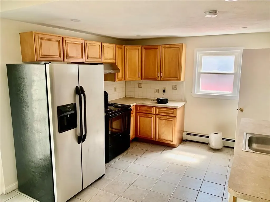 116 Summer Street Lincoln RI 02838