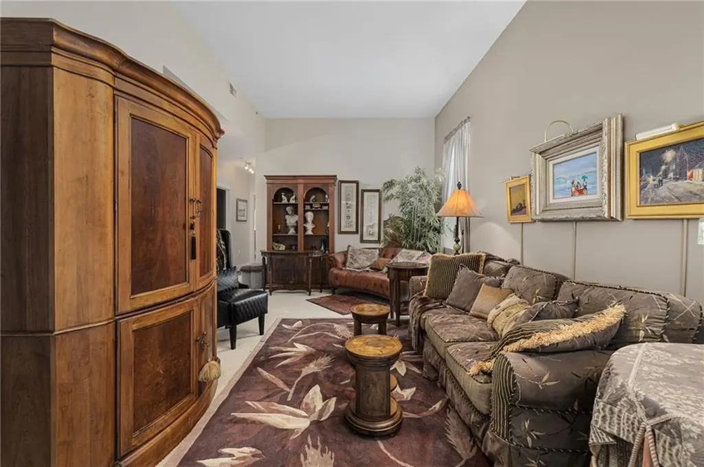 39 Webster Street Pawtucket RI 02860