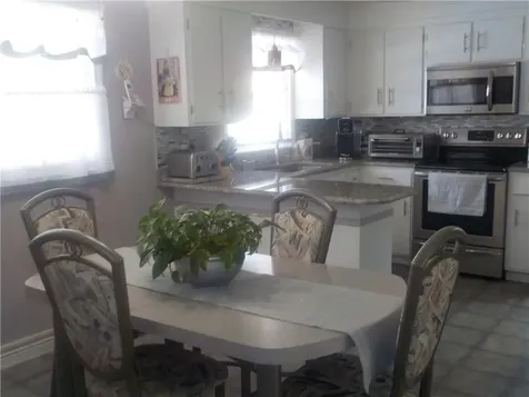 72 Wayne Road Woonsocket RI 02895