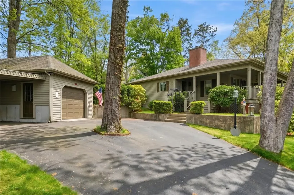 234 Lake Drive Glocester RI 02814