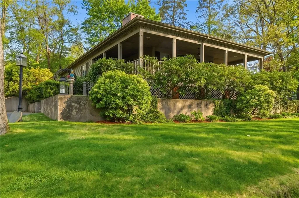 234 Lake Drive Glocester RI 02814