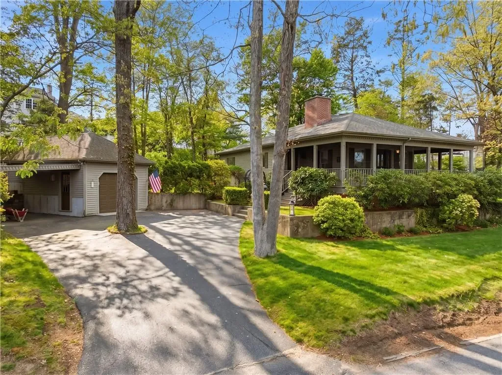 234 Lake Drive Glocester RI 02814