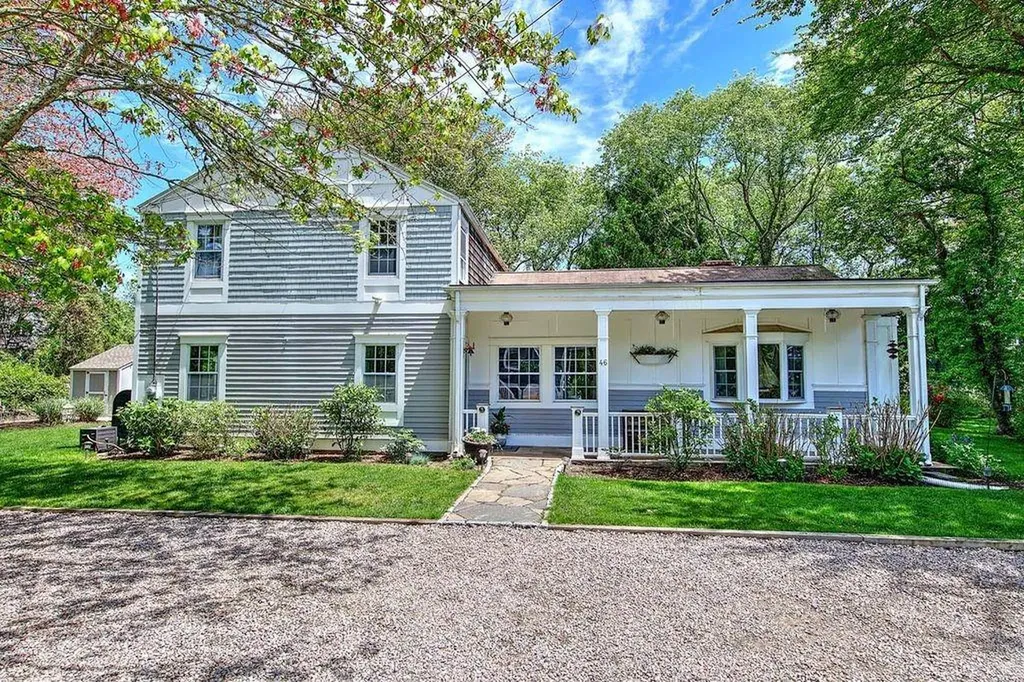 46 Channing Road Narragansett RI 02882