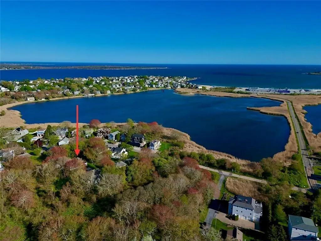46 Channing Road Narragansett RI 02882