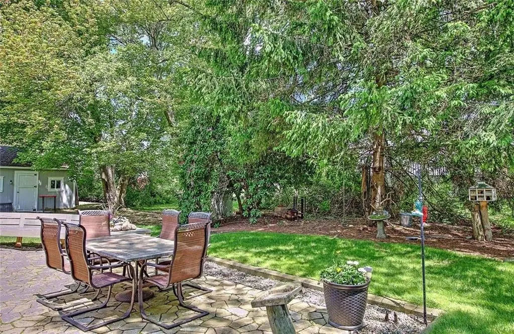46 Channing Road Narragansett RI 02882