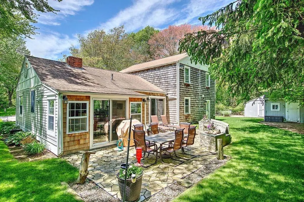 46 Channing Road Narragansett RI 02882