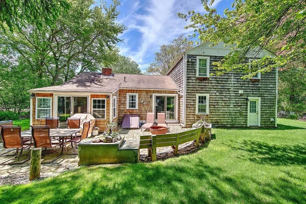 46 Channing Road Narragansett RI 02882