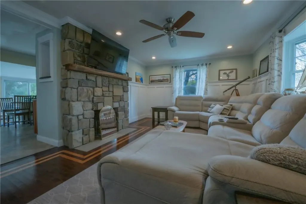46 Channing Road Narragansett RI 02882