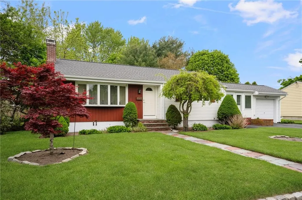 45 Barren Hill Drive Warwick RI 02886
