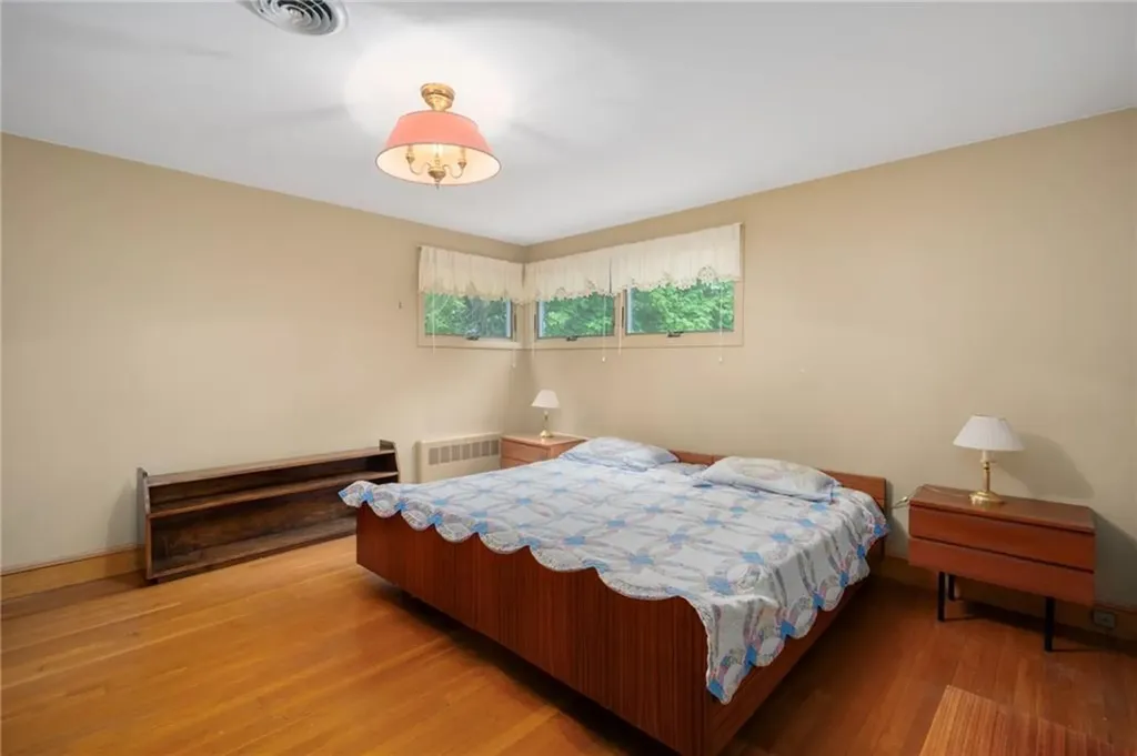 45 Barren Hill Drive Warwick RI 02886